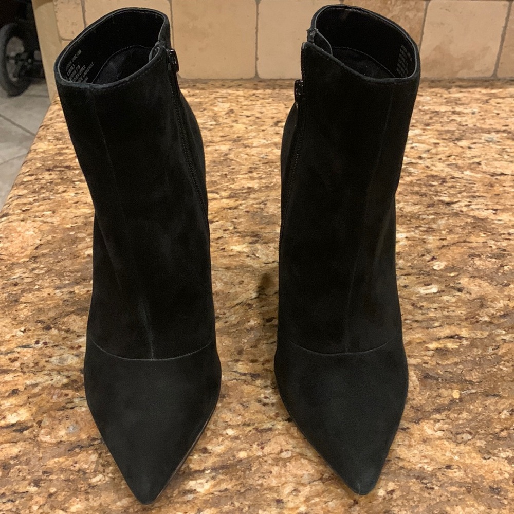 BCBGeneration Jayden suede ankle boots